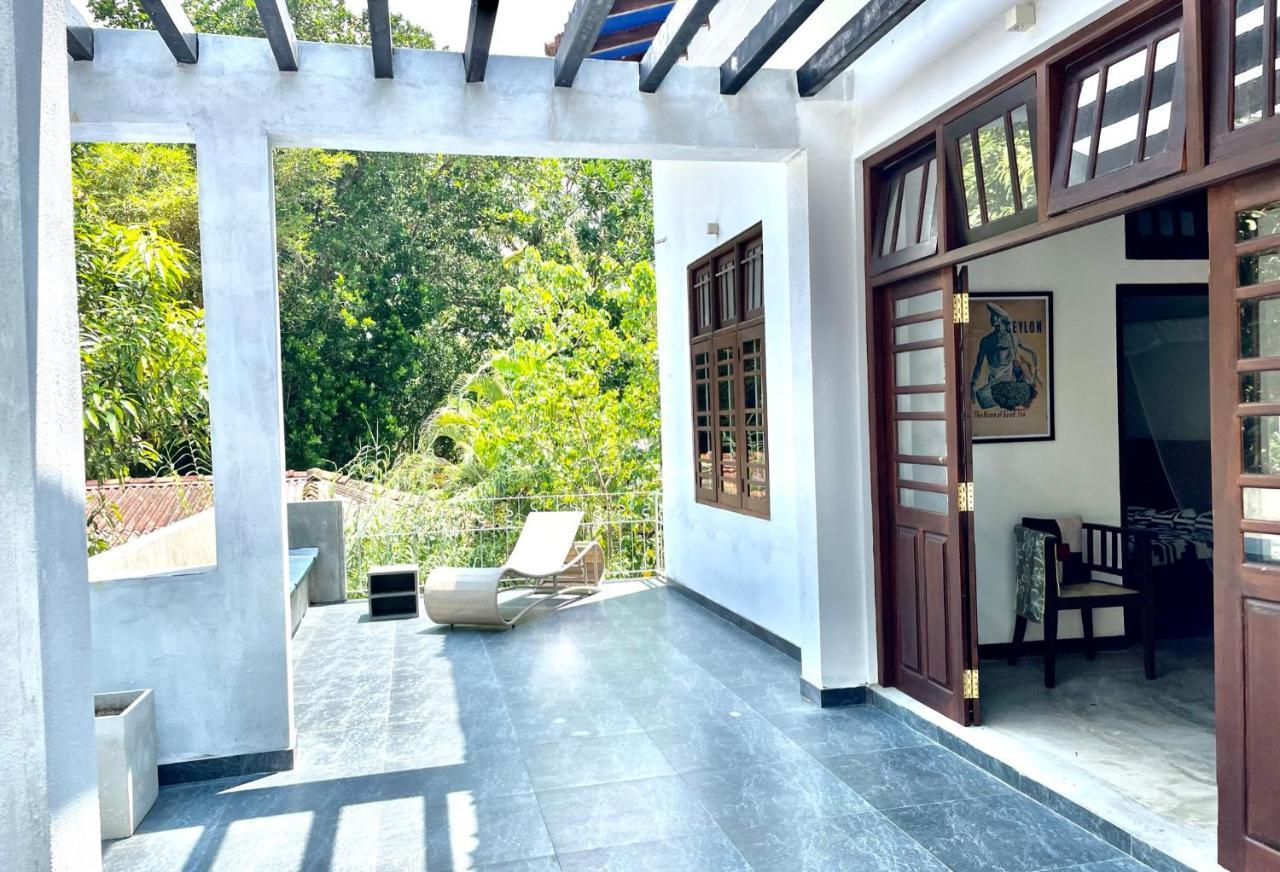 Isana Beach House Tangalle Exterior photo